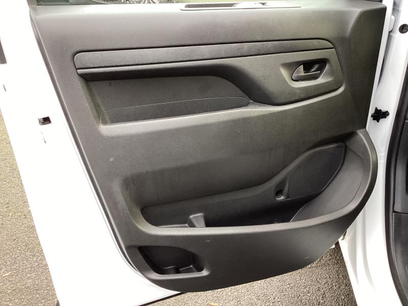 Used Peugeot Expert 2023 for sale - 76332512: Photo 31