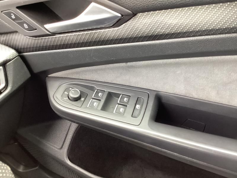 Used Volkswagen Golf 2020 for sale - 74917643: Photo 27