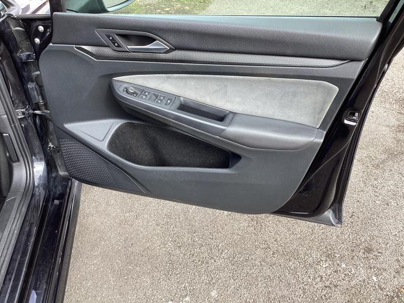 Used Volkswagen Golf 2020 for sale - 74917643: Photo 28