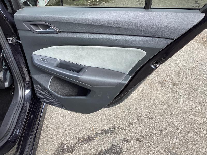 Used Volkswagen Golf 2020 for sale - 74917643: Photo 29