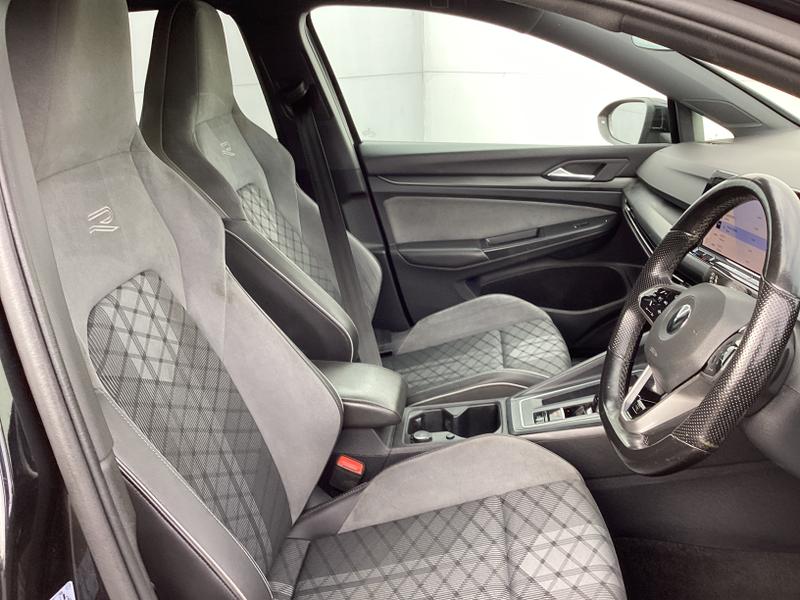 Used Volkswagen Golf 2020 for sale - 74917643: Photo 32