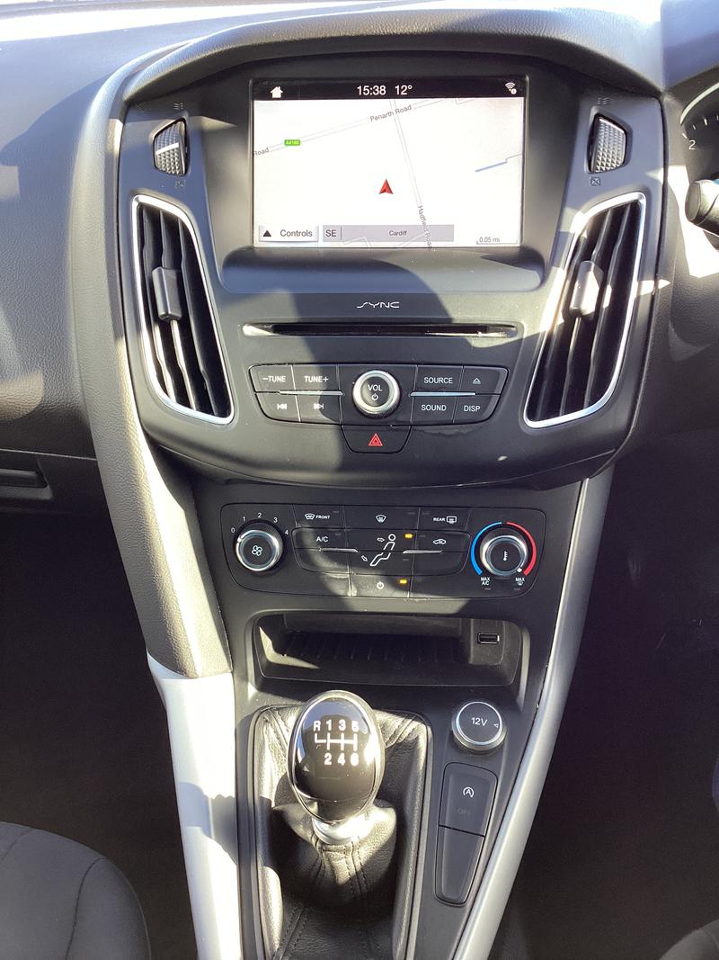 Used Ford Focus 2017 for sale - 77931205: Photo 24