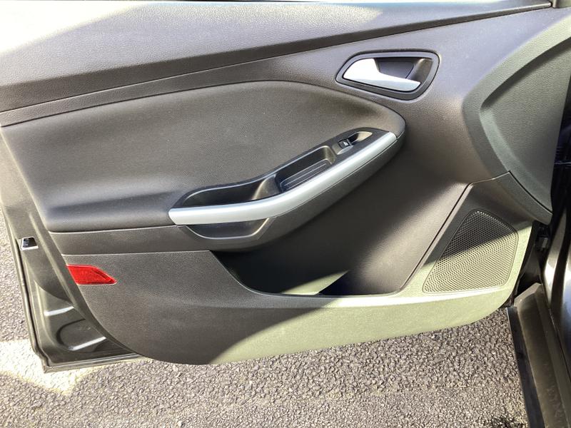 Used Ford Focus 2017 for sale - 77931205: Photo 29