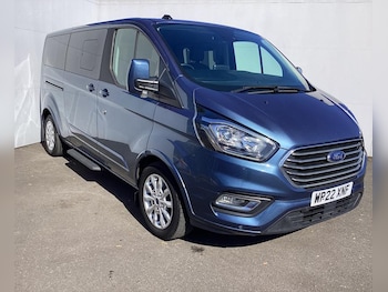Used Ford Tourneo Custom 2022 for sale - 75932051: Photo