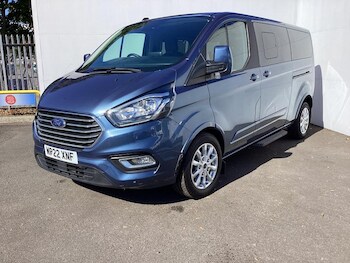 Used Ford Tourneo Custom 2022 for sale - 75932051: Photo