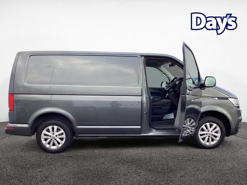 Used Volkswagen Transporter 2022 for sale - 76640971: Photo 11