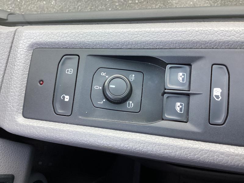 Used Volkswagen Transporter 2022 for sale - 76640971: Photo 28