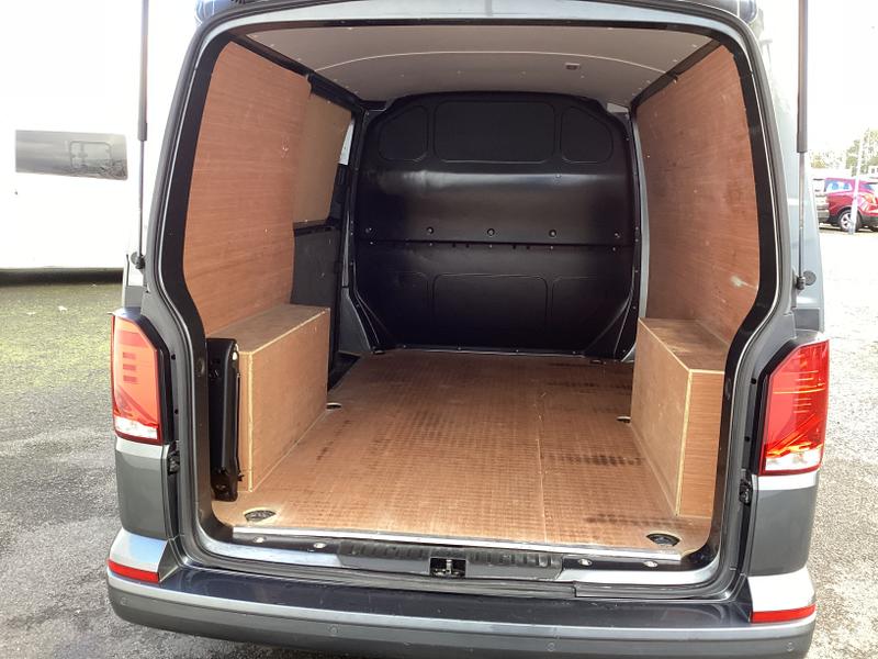 Used Volkswagen Transporter 2022 for sale - 76640971: Photo 35