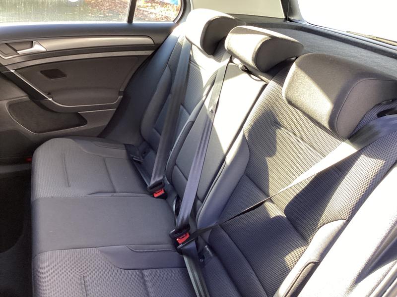 Used Volkswagen Golf 2017 for sale - 77148103: Photo 34