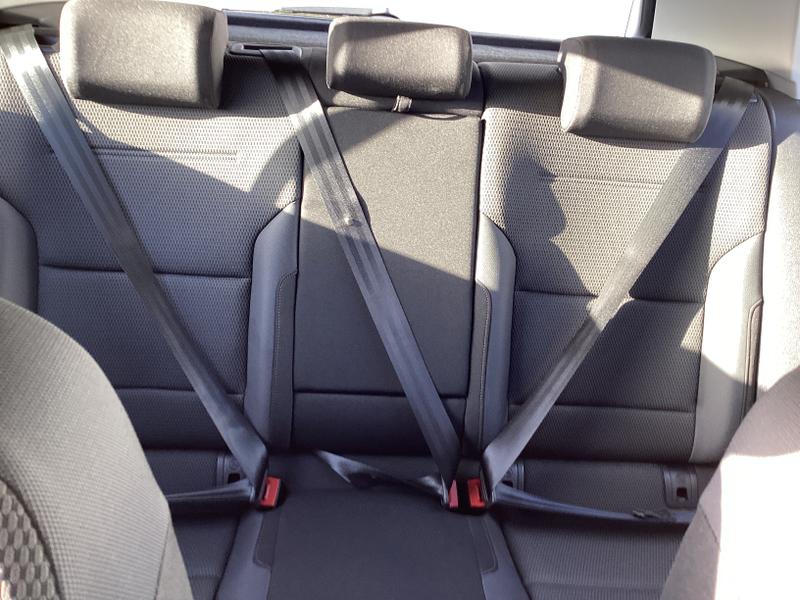 Used Volkswagen Golf 2017 for sale - 77148103: Photo 38