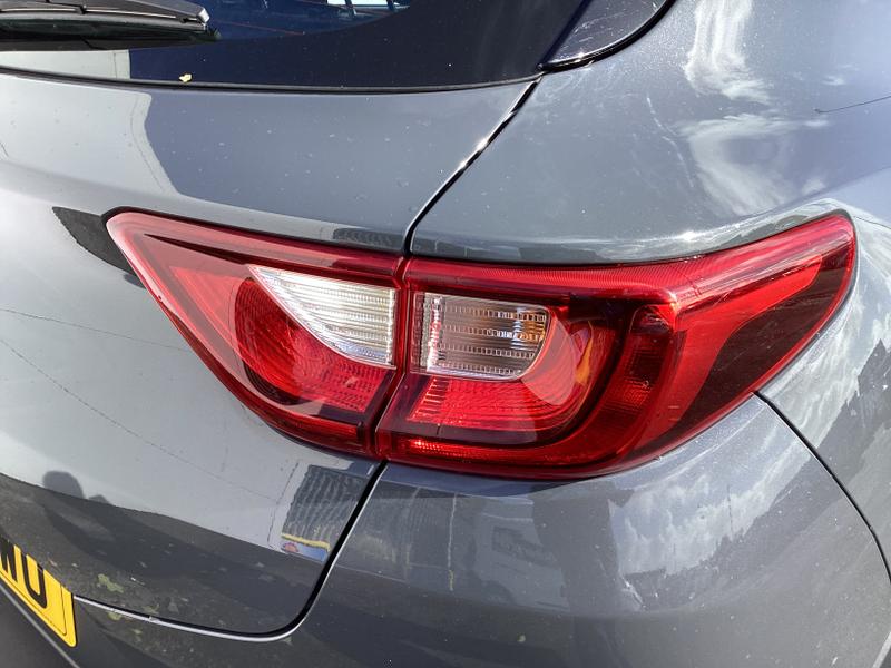 Used Kia Stonic 2023 for sale - 75632632: Photo 13