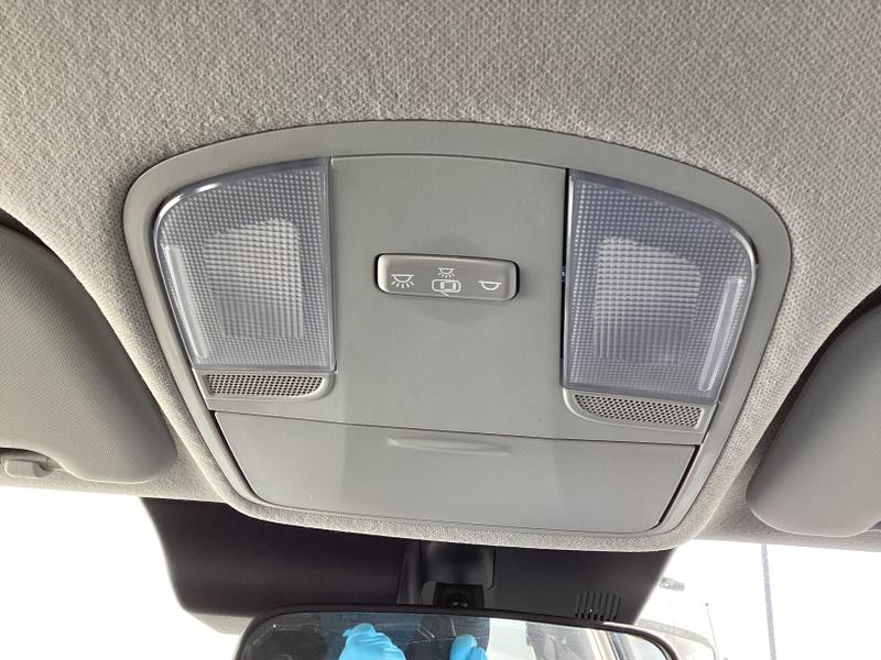 Used Kia Stonic 2023 for sale - 75632632: Photo 17