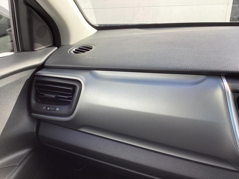 Used Kia Stonic 2023 for sale - 75632632: Photo 18