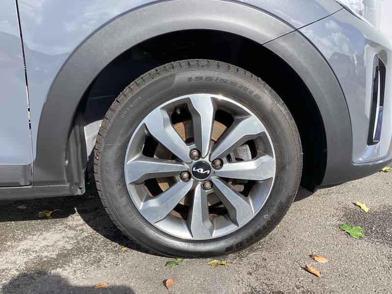 Used Kia Stonic 2023 for sale - 75632632: Photo 40