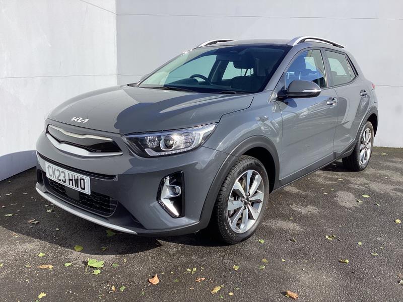 Used Kia Stonic 2023 for sale - 75632632: Photo 6