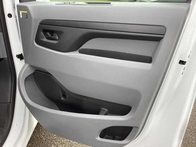 Used Vauxhall Vivaro Electric 2022 for sale - 77367589: Photo 28