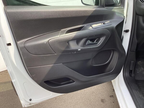 Used Citroen Berlingo 2022 for sale - 75343435: Photo 31