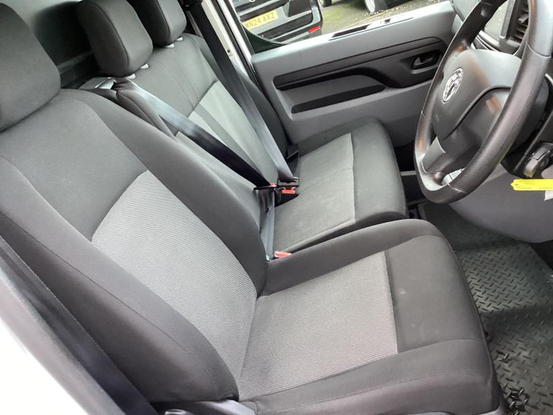 Used Vauxhall Vivaro Electric 2022 for sale - 77665779: Photo 30