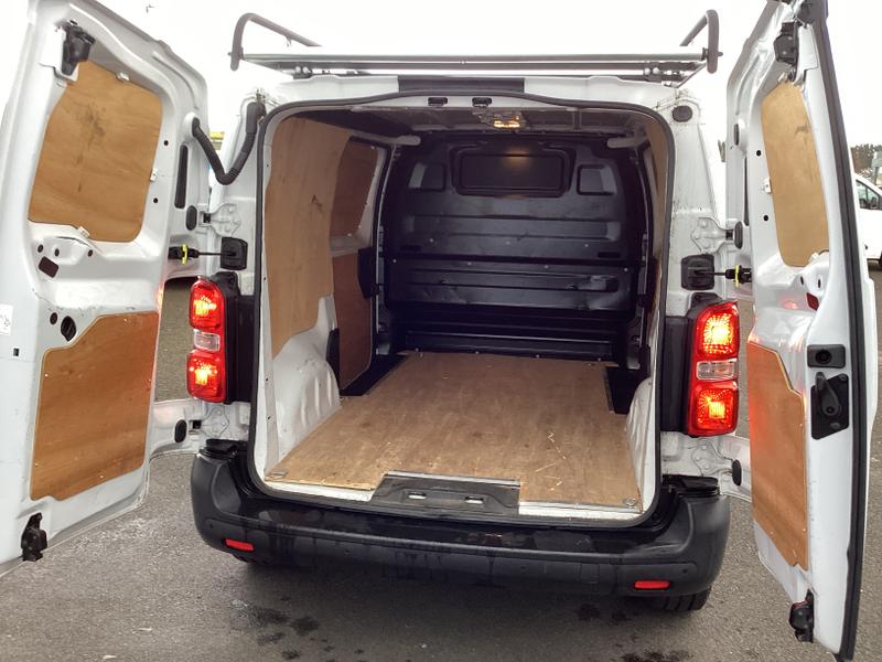 Used Vauxhall Vivaro Electric 2022 for sale - 77665779: Photo 34