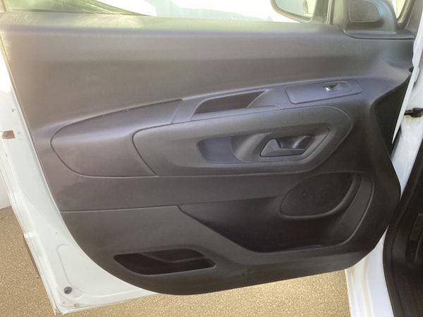 Used Peugeot Partner 2020 for sale - 76209333: Photo 27