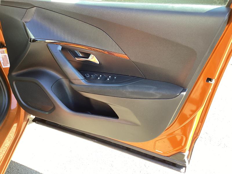 Used Peugeot 2008 2023 for sale - 75173174: Photo 28