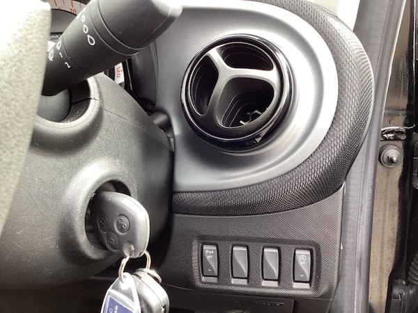 Used smart fortwo 2018 for sale - 75222965: Photo 24
