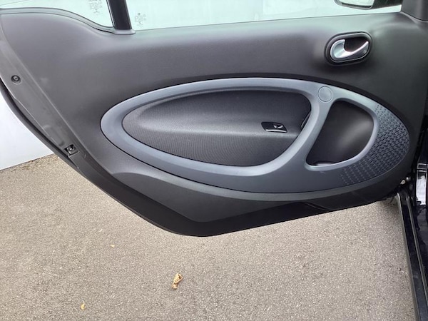 Used smart fortwo 2018 for sale - 75222965: Photo 31