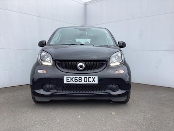 Used smart fortwo 2018 for sale - 75222965: Photo