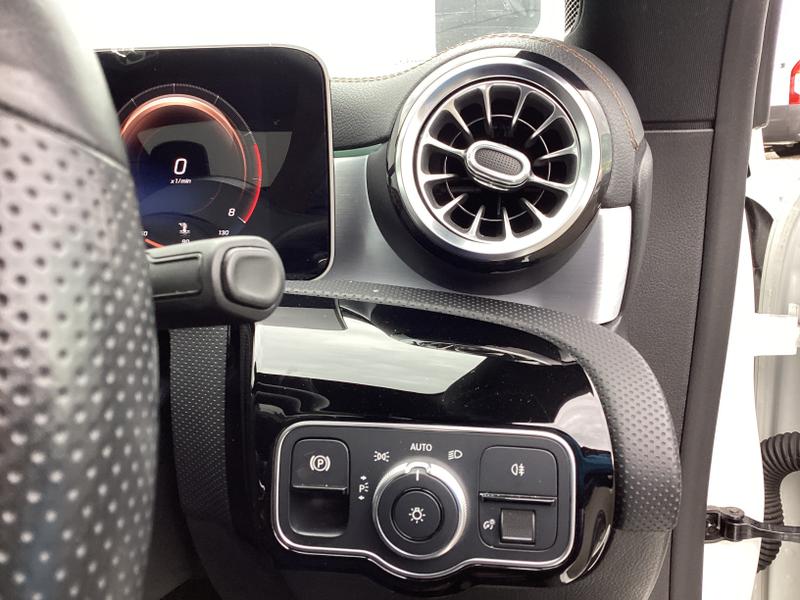 Used Mercedes-Benz CLA 2020 for sale - 76038212: Photo 17