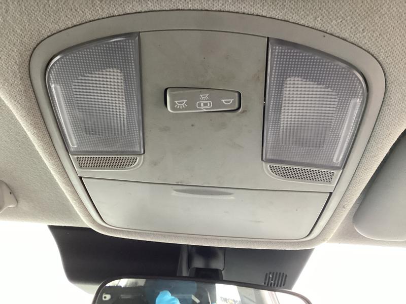 Used Kia Stonic 2023 for sale - 76056128: Photo 21