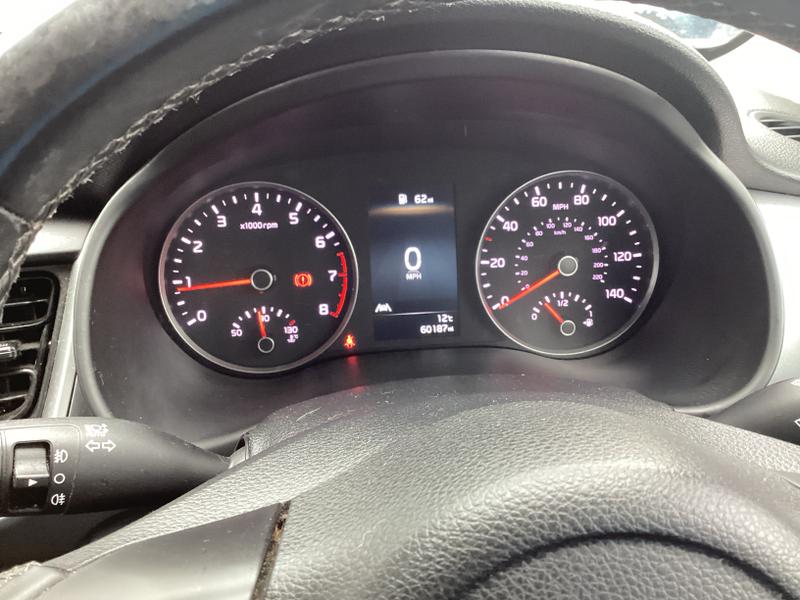 Used Kia Stonic 2023 for sale - 76056128: Photo 24