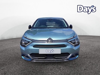 Used Citroen e-C4 2023 for sale - 78954101: Photo
