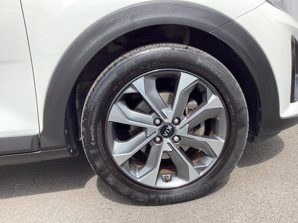 Used Kia Stonic 2019 for sale - 75489850: Photo 45