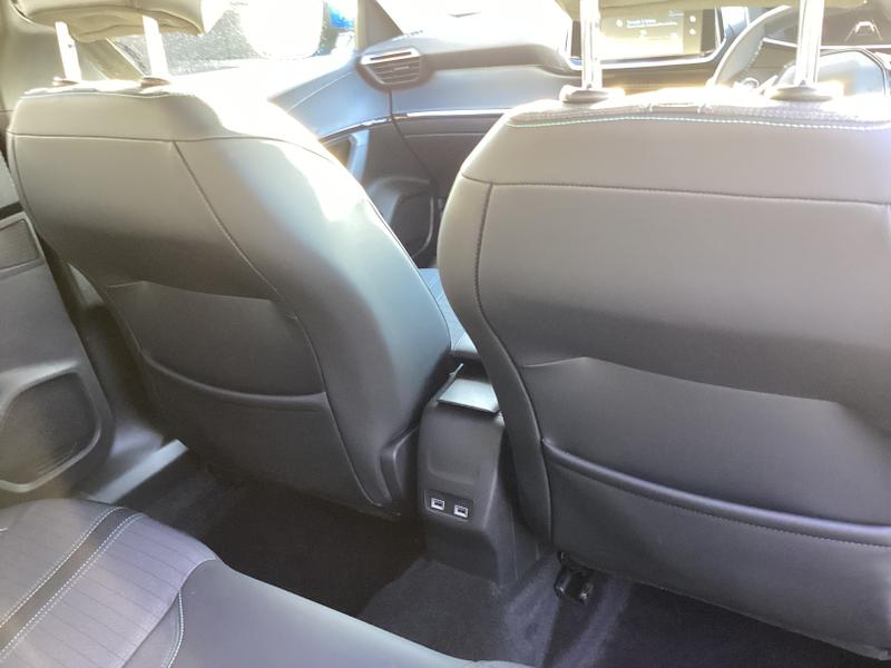 Used Peugeot E-2008 2021 for sale - 77152233: Photo 36