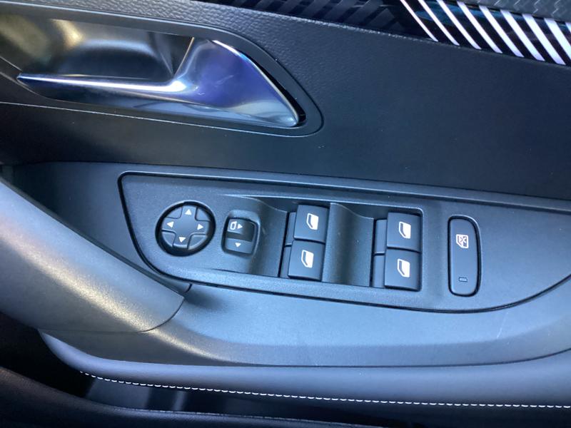 Used Peugeot 2008 2025 for sale - 76641183: Photo 28