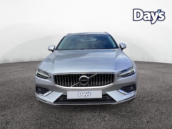 Used Volvo V60 2019 for sale - 79436819: Photo