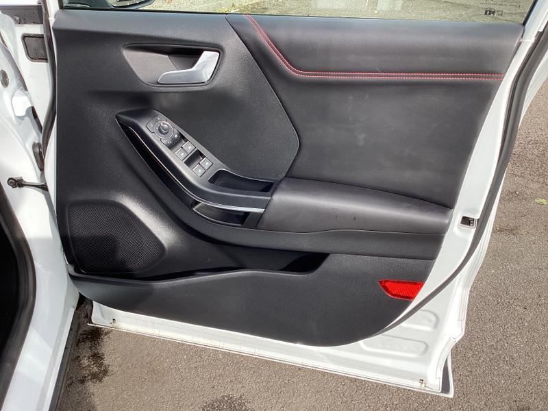 Used Ford Puma 2023 for sale - 75908383: Photo 30