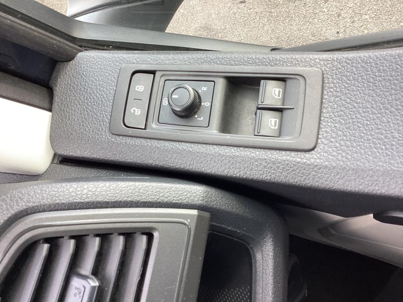 Used Volkswagen Transporter Shuttle 2019 for sale - 75428463: Photo 29