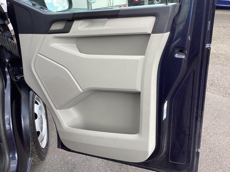 Used Volkswagen Transporter Shuttle 2019 for sale - 75428463: Photo 30