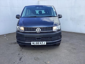 Used Volkswagen Transporter Shuttle 2019 for sale - 75428463: Photo