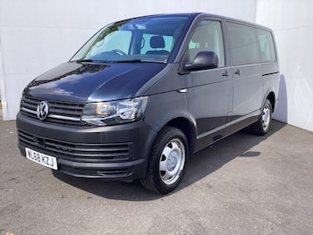 Used Volkswagen Transporter Shuttle 2019 for sale - 75428463: Photo