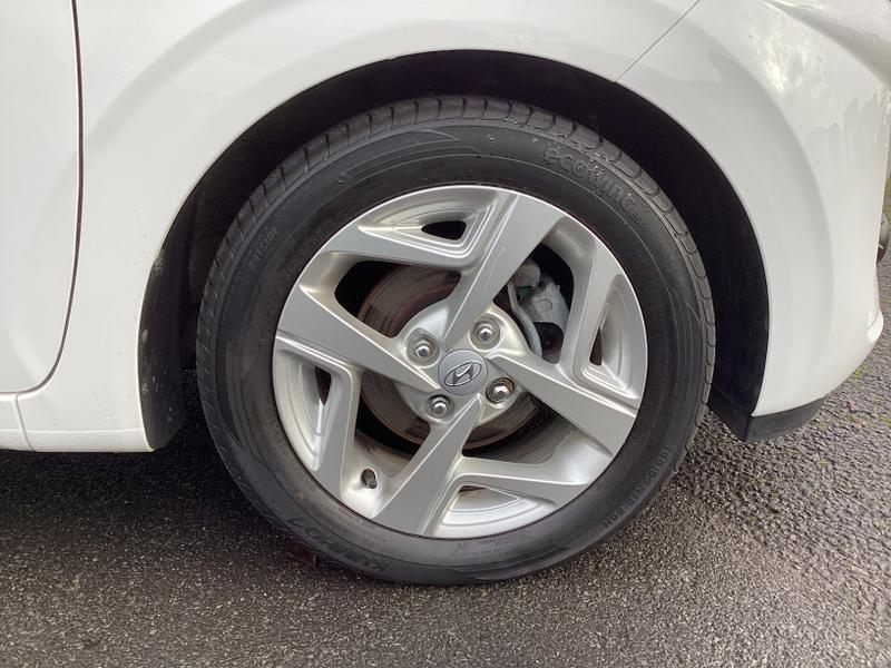 Used Hyundai i10 2022 for sale - 77641440: Photo 41