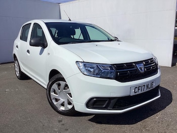 Used Dacia Sandero 2017 for sale - 79548718: Photo