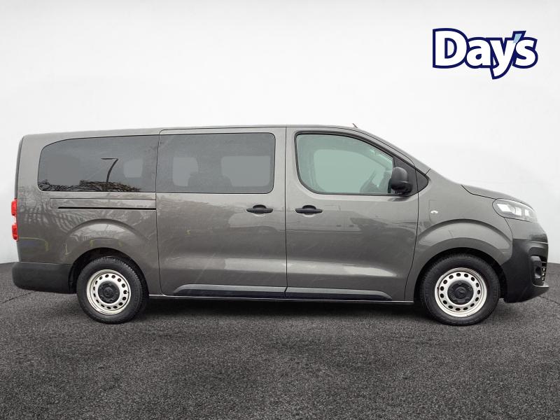 Used Vauxhall Vivaro Life 2022 for sale - 76616204: Photo 11