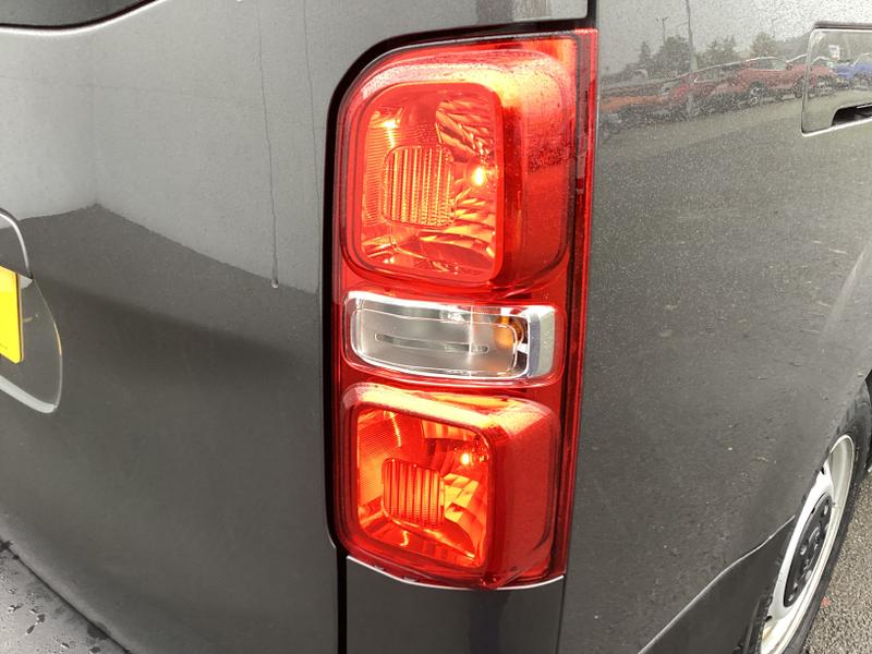 Used Vauxhall Vivaro Life 2022 for sale - 76616204: Photo 15