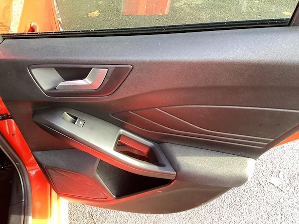 Used Ford Focus 2021 for sale - 74238930: Photo 23