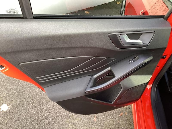 Used Ford Focus 2021 for sale - 74238930: Photo 25