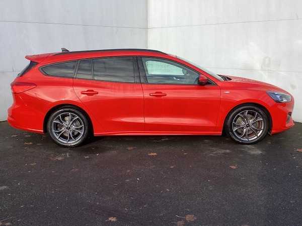 Used Ford Focus 2021 for sale - 74238930: Photo 9