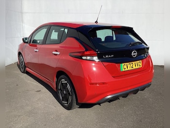 Used Nissan Leaf 2022 for sale - 76056056: Photo