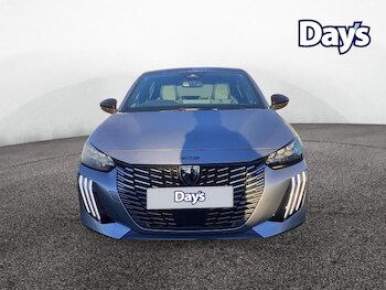 Used Peugeot 208 2025 for sale - 76641058: Photo